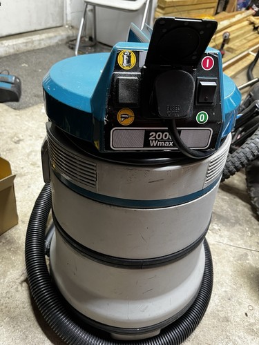 Makita 440 wet - 440, vacuum