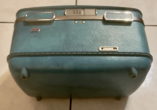 Vintage american tourister - american,