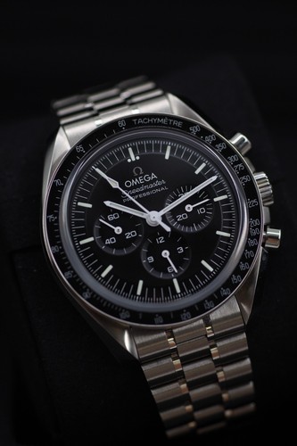 Omega speedmaster moonwatch - omega,