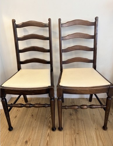 Vintage pair traditional - vintage,