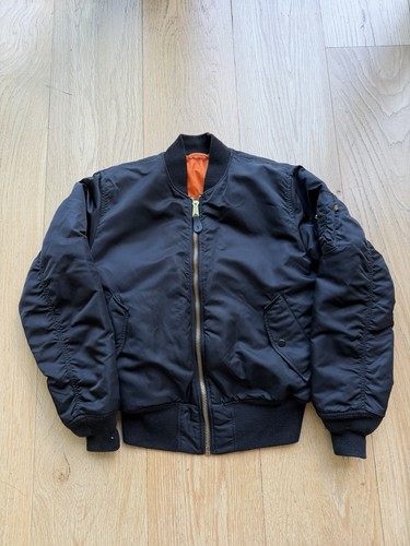 Alpha industries black - industries, vtg