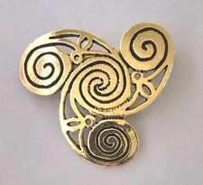 Vintage Celtic Knot brooch