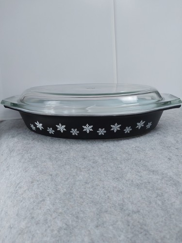 Vintage pyrex black white - vintage,