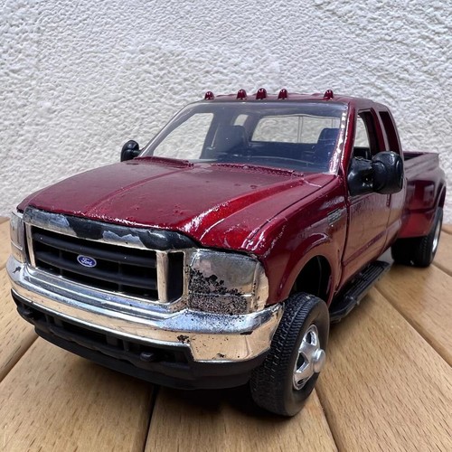 Ford 350 pickup truck - 1:32,