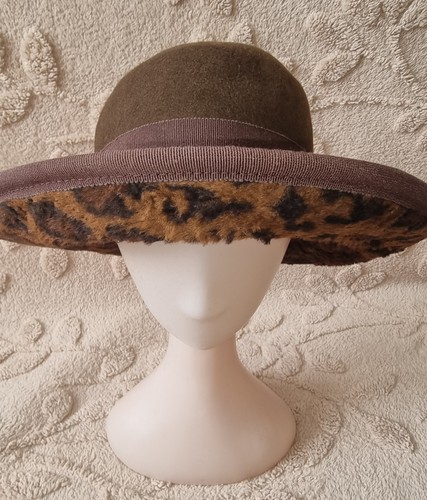Vintage 100 wool cloche - wool, hat