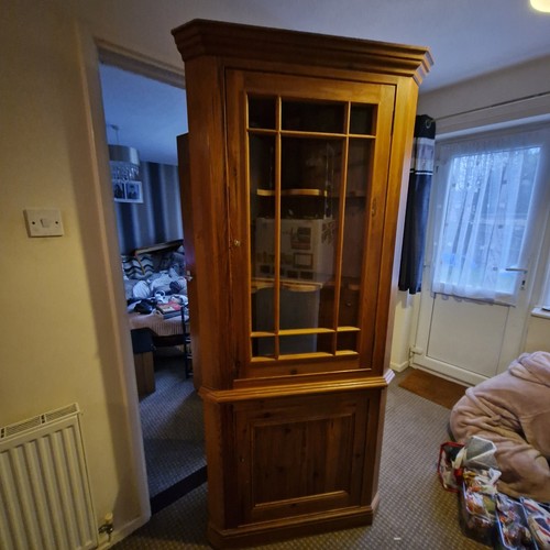 Pine corner display unit - unit, with