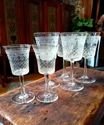 Antique pall mall lady - pall,