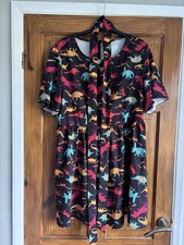 SHEIN Curve Ladies Dinosaur