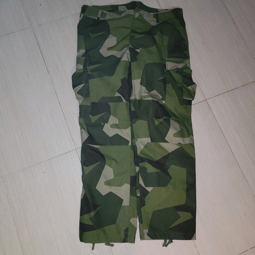 Swedish army m90 splinter camo - army,