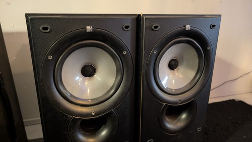 Matched pair kef q35 series - matched,