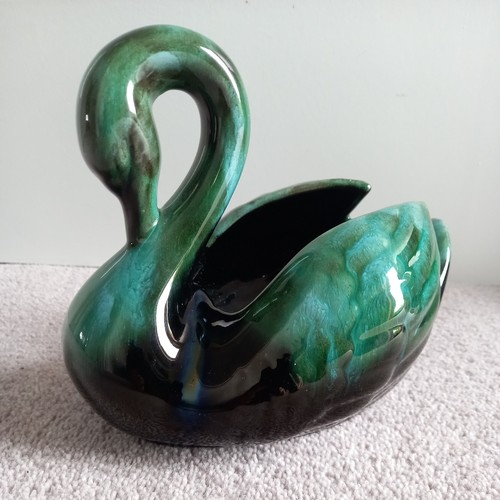 Vintage pottery swan - vintage,