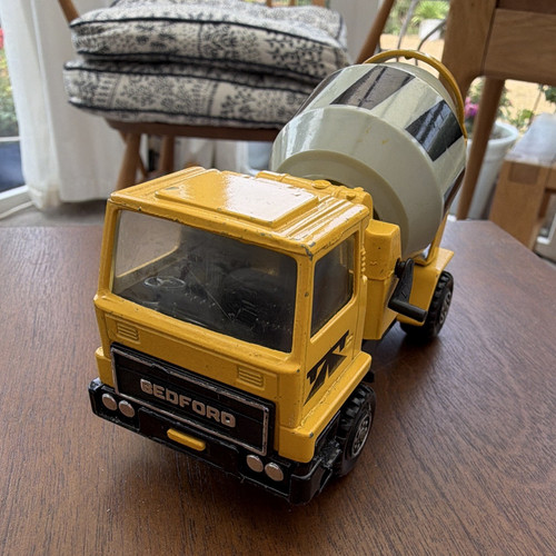 Matchbox super kings bedford - kings,