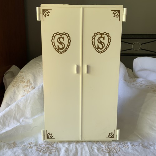 Sindy doll vintage wardrobe - sindy,
