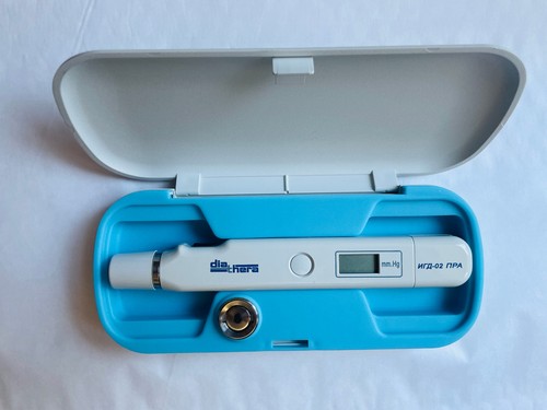 Intraocular pressure tonometer