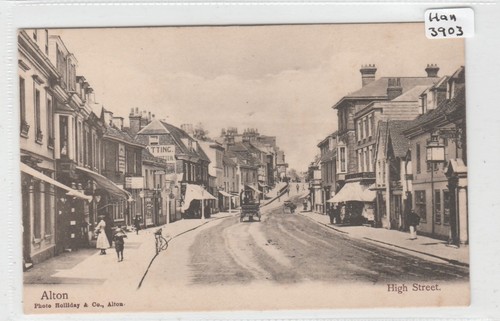 Alton hampshire high street - alton,