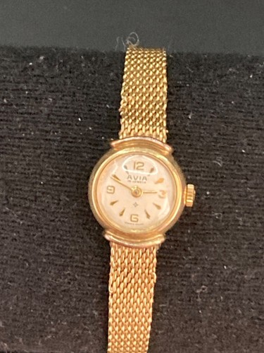 Vintage avia ladies watch - vintage,