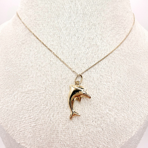 9ct gold dolphin pendant - gold,