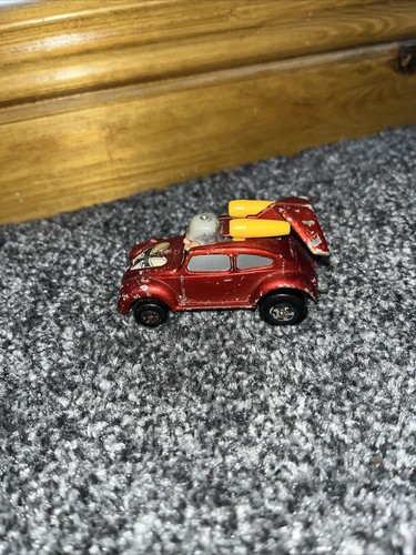 Vintage volkswagen beetle - beetle, vw