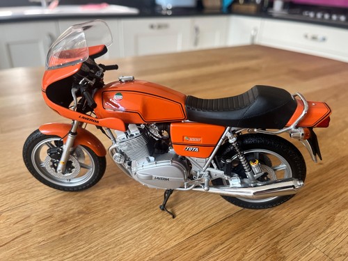 Minichamps 122 122500 laverda - minichamps,