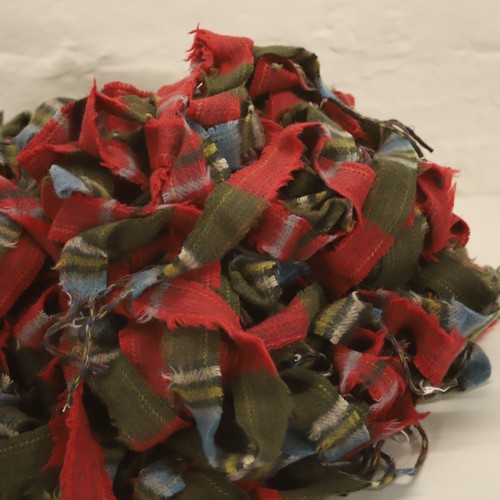 700g wool blanket selvedge - wool,