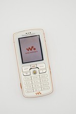 Sony Ericsson W800i White