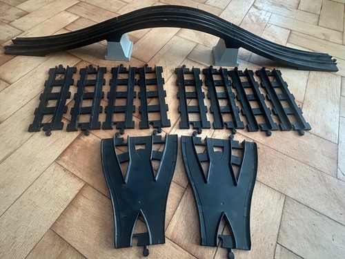 Vintage duplo track junction