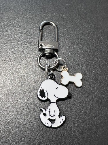 Peanuts snoopy love - snoopy, heart