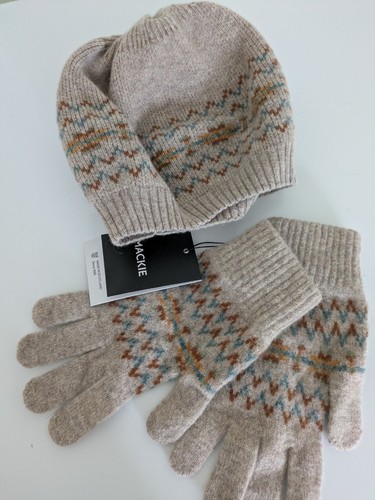 Robert mackie 100 wool - robert, 100%