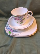  Art Deco HEATHCOTE hand painted bone china 1 tea Cup 2 Saucers & 2 Side Plates