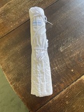 Curtzy Wooden Lightweight