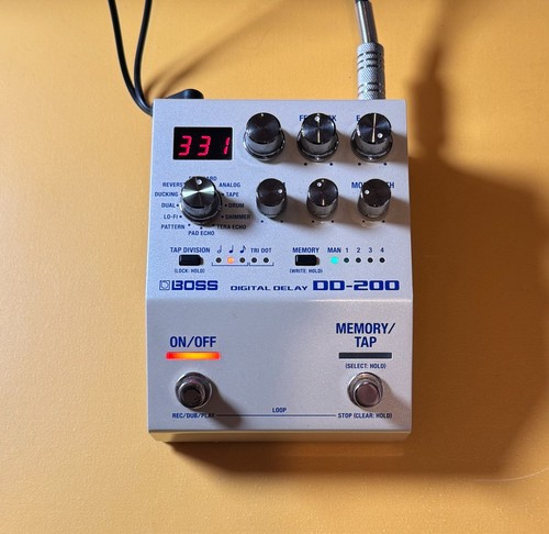 Boss 200 digital delay - dd-200,