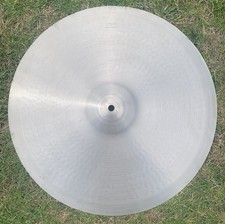 Zyn 16"  Cymbal Good condition