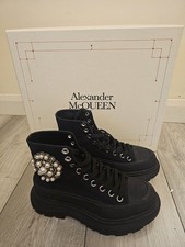 Alexander McQueen Thread Slick