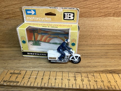 Vintage 1970s britains - 1970s, police