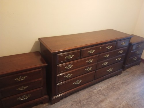 Large chest drawers and 2 - drawers,