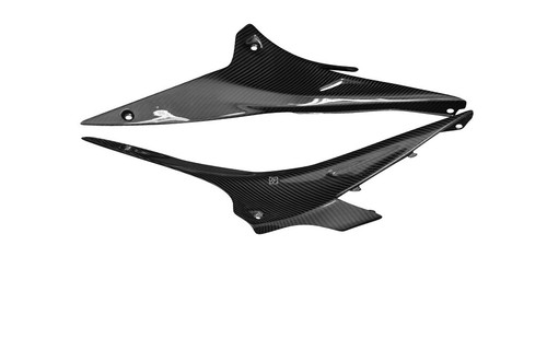Carbon side panels - below, tank