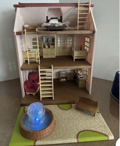 Storey multi room - 3-storey, multi-room