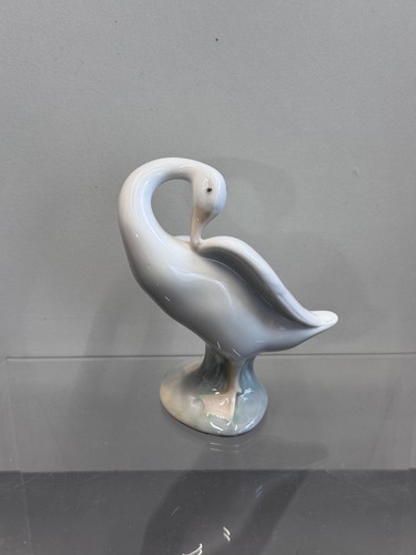 Lladro spain porcelain - spain,