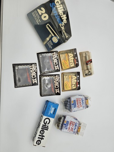 Vintage gillette razor blade - razor, &
