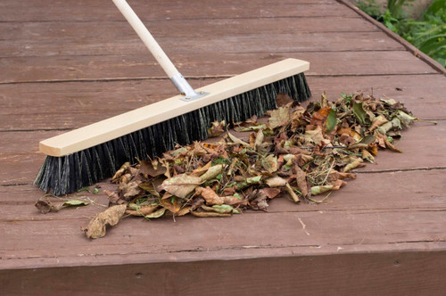 Outdoor indoor broom - 24",