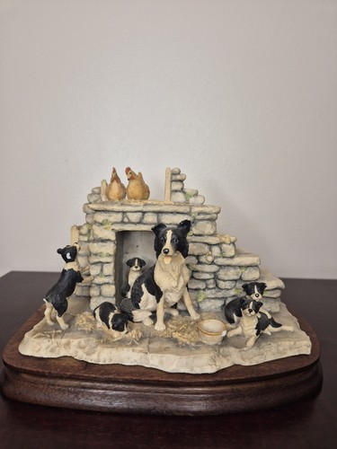 Border fine arts aire - fine,