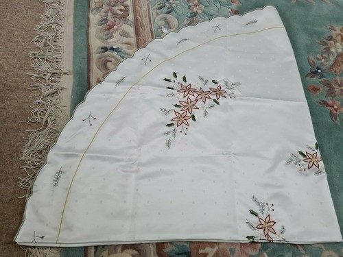 New embroidered round - new,