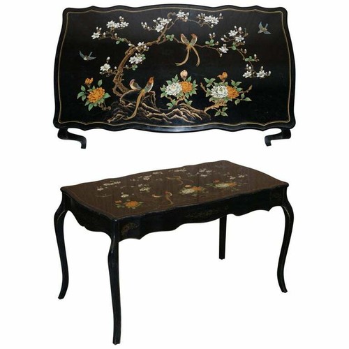 Stunning black lacquered - stunning,