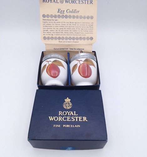 Royal worcester egg - royal,