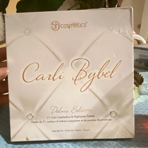 Cosmetics carli bybel - bh,