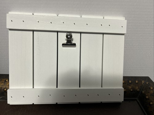 White shiplap memo pitcture - 2,