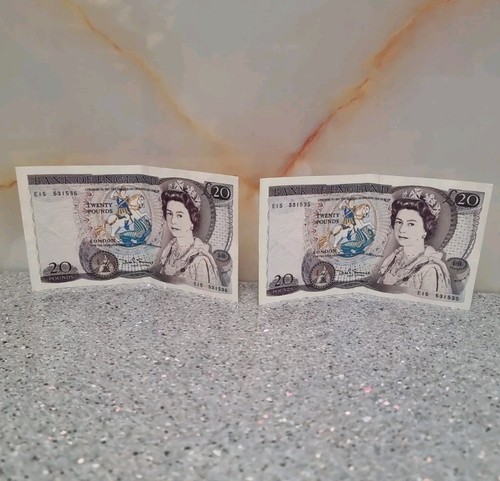 Old twenty pound notes 2 - twenty, £20