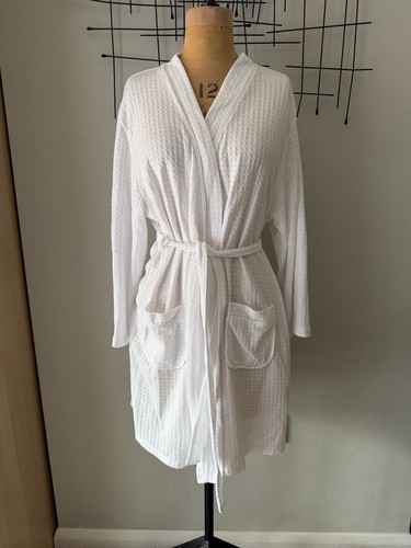 White waffle dressing - white,