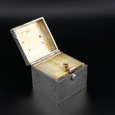 c1899 DREW & SONS ANTIQUE 19thC VICTORIAN SILVER CUBE VESTA MATCH SAFE GO TO BED