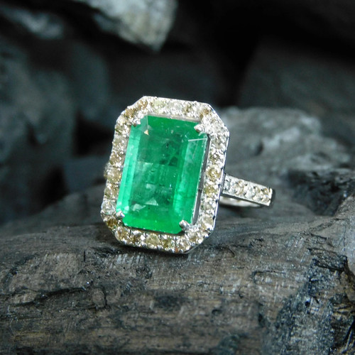 14k emerald ring natural - 14k,